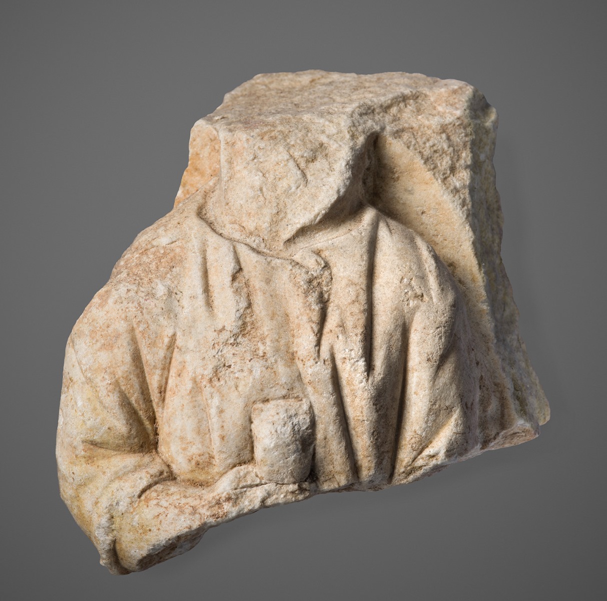 Fragment de sarcophage historié_0