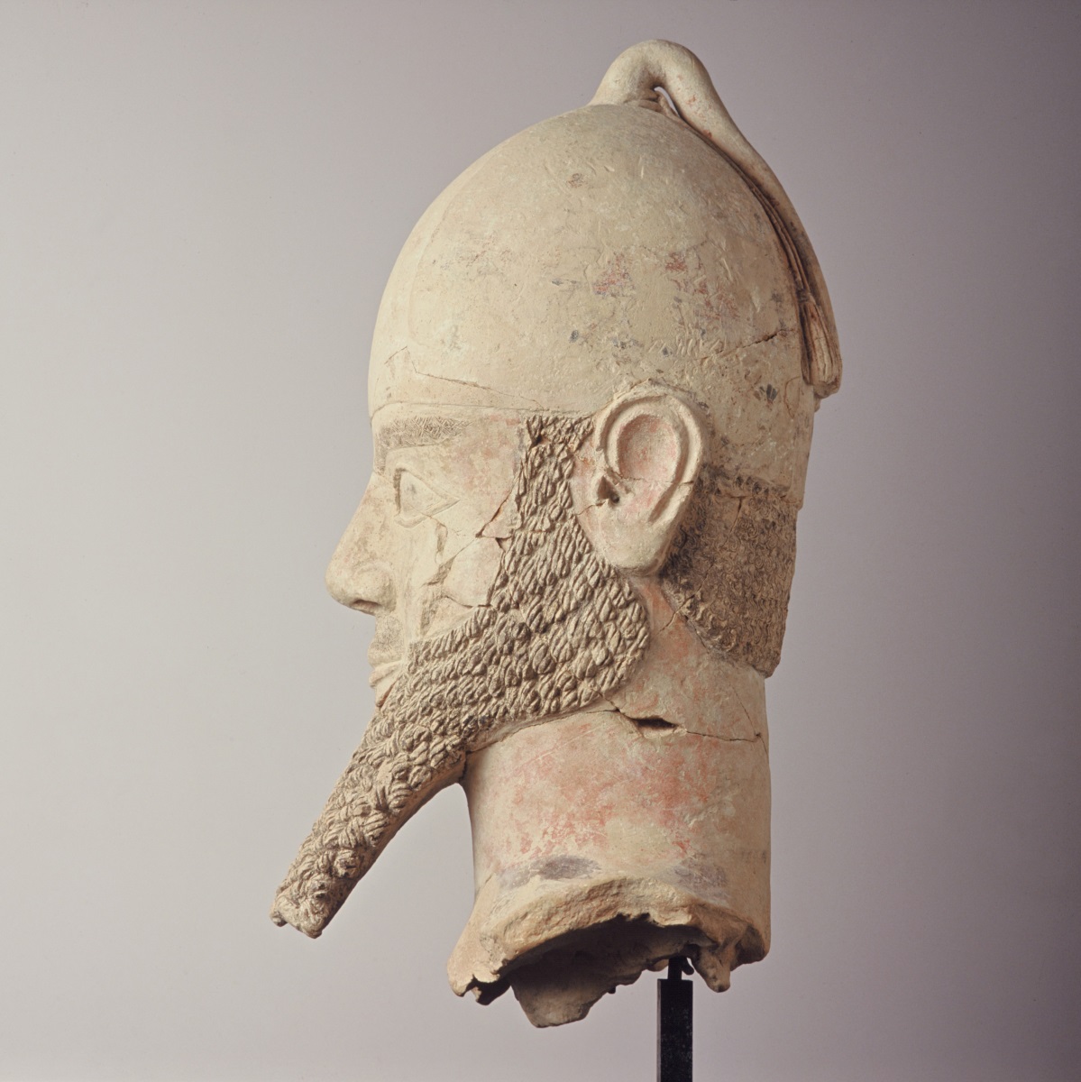 Tête d'une statue d'homme_4