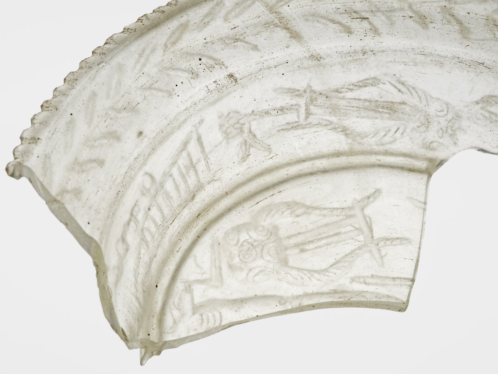 Coupe en verre gravé_2