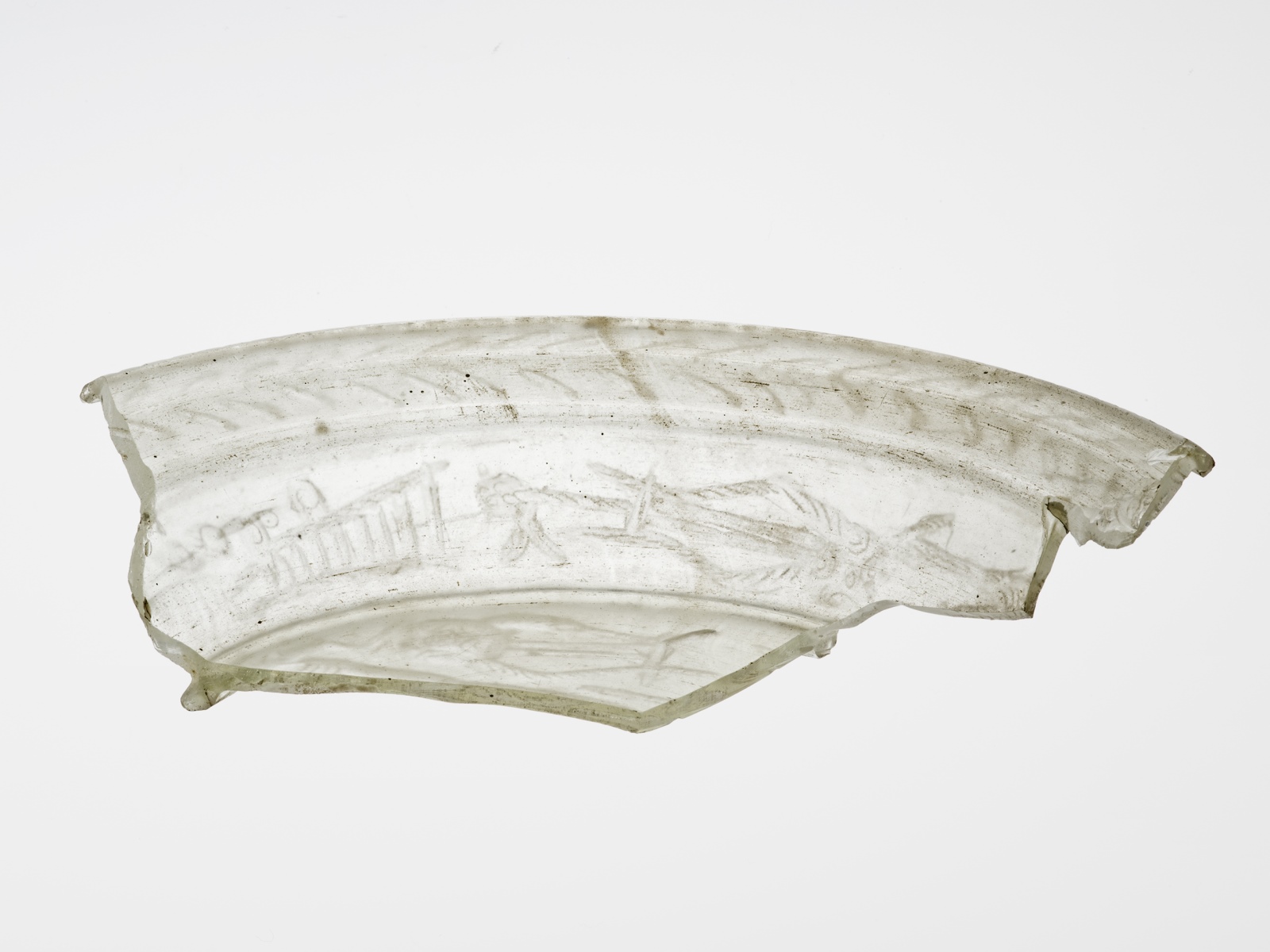 Coupe en verre gravé_4