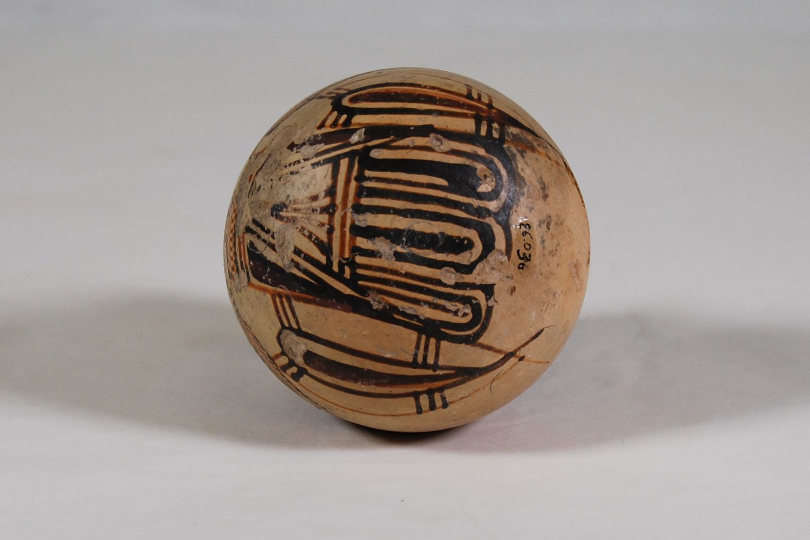 Aryballe globulaire ; Aryballe ovoïde_4