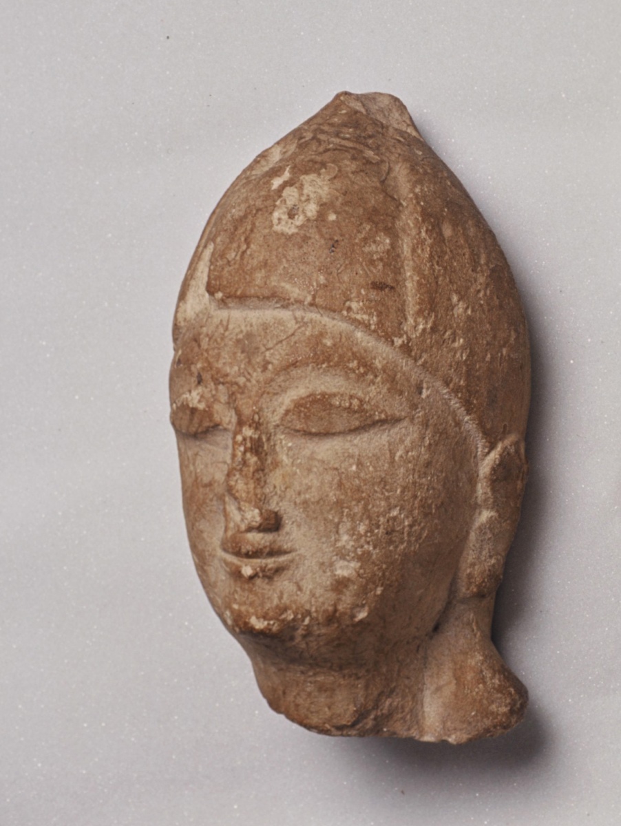 Kouros à bonnet_0