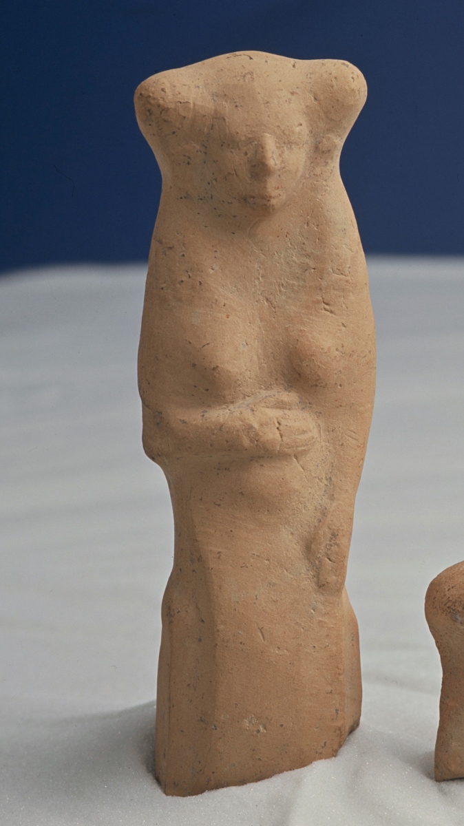 Dea tyria gravida ; Femme assise_0