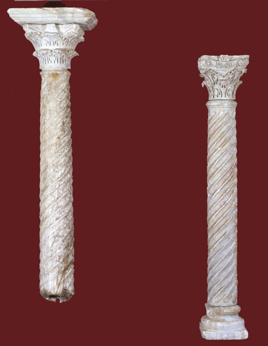 Colonne à cannelures torses_0