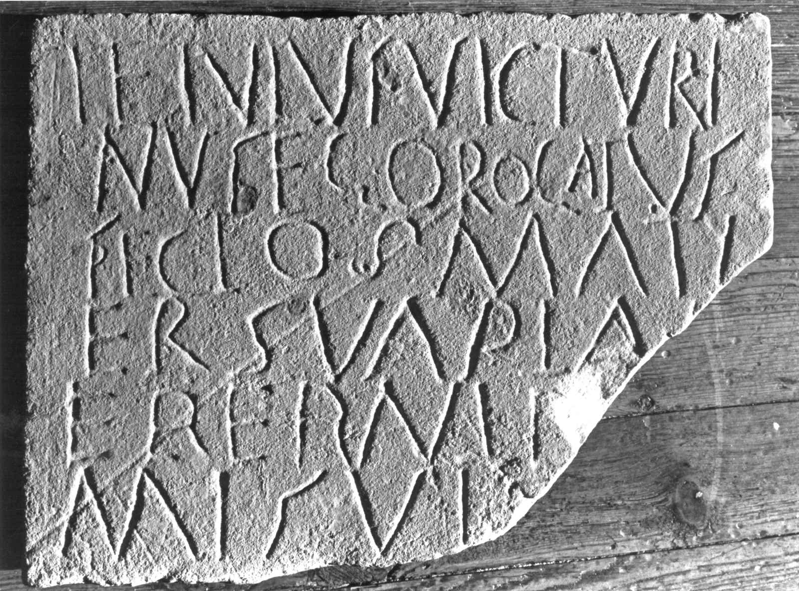 Inscription ; Epitaphe_0