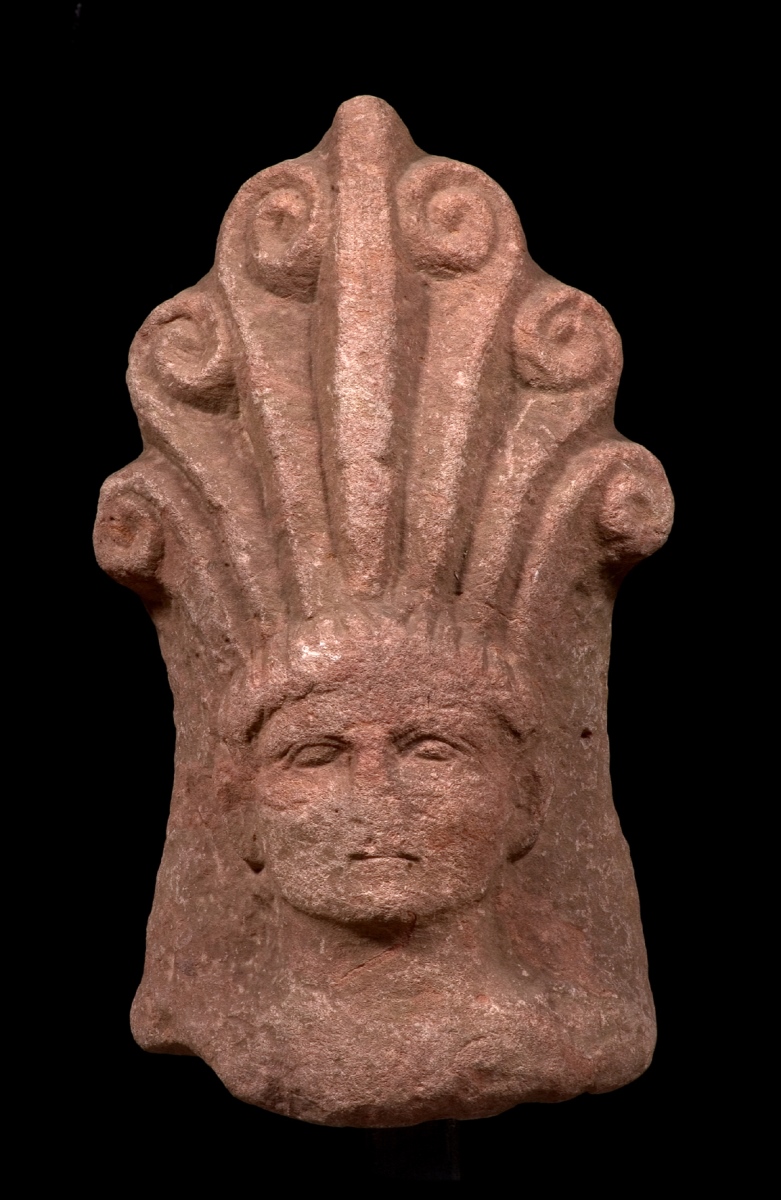 Antéfixe à tête masculine_0