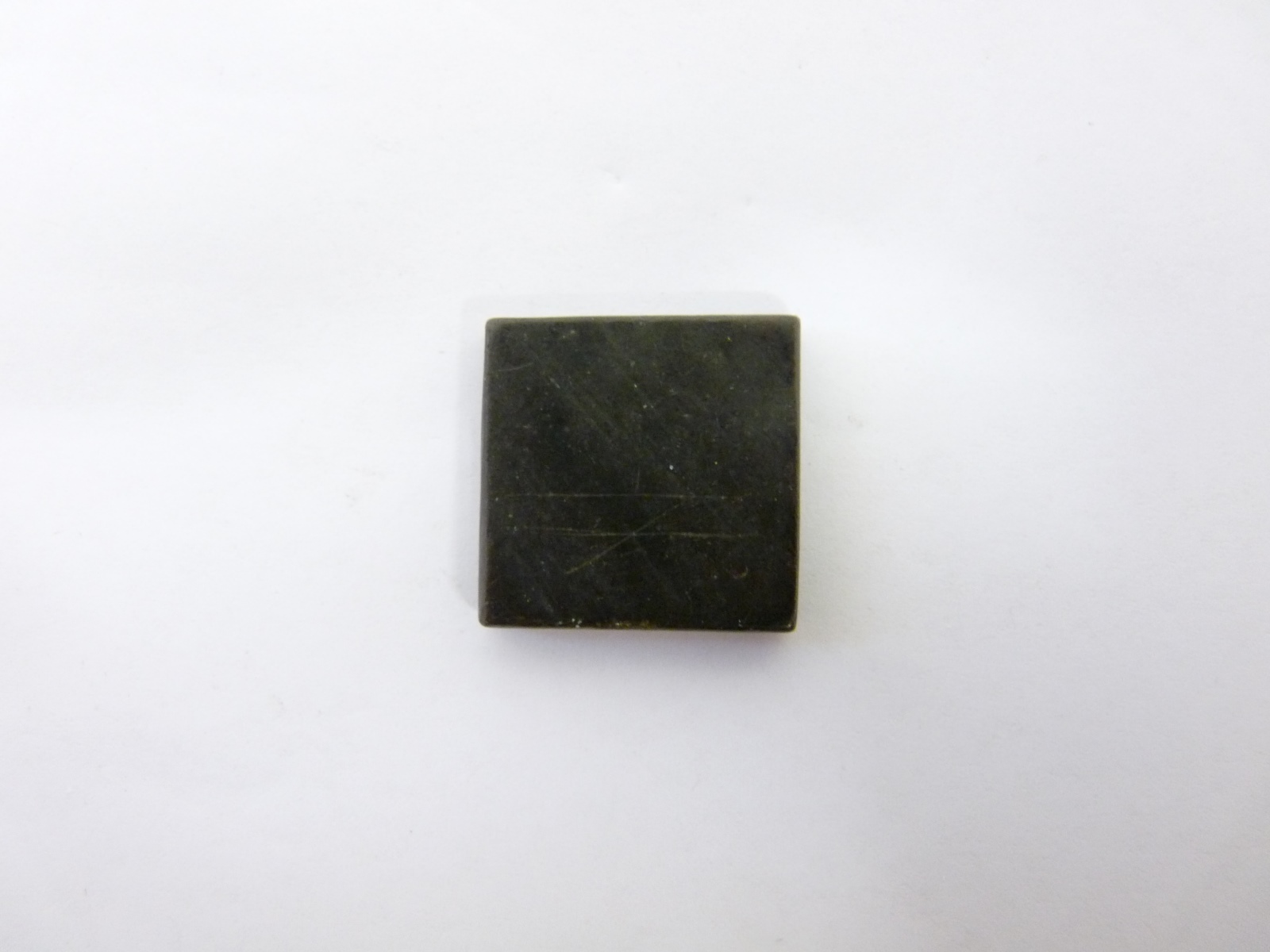 Poids quadrangulaire (3 solidi)_1