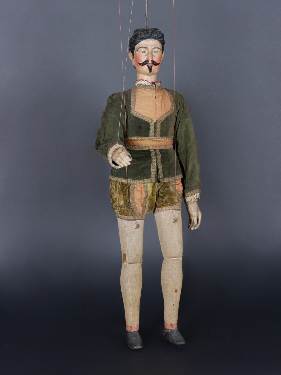 Marionnette à tringle et à fils_0