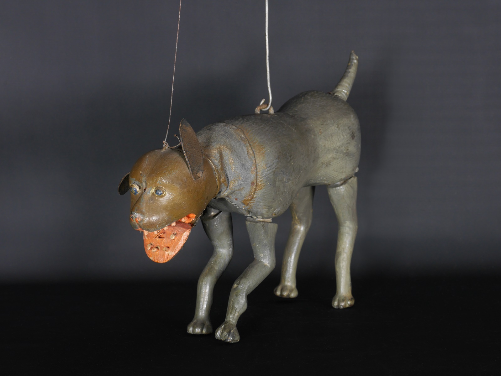 Marionnette à tringle et à fils_0