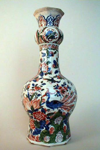 Vase-bouteille, élément d'ensemble_0