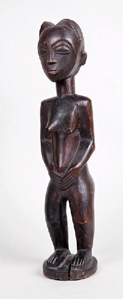 statue