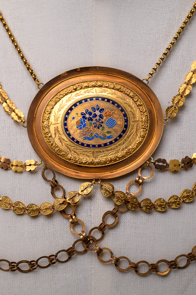 Collier dit esclavage_1