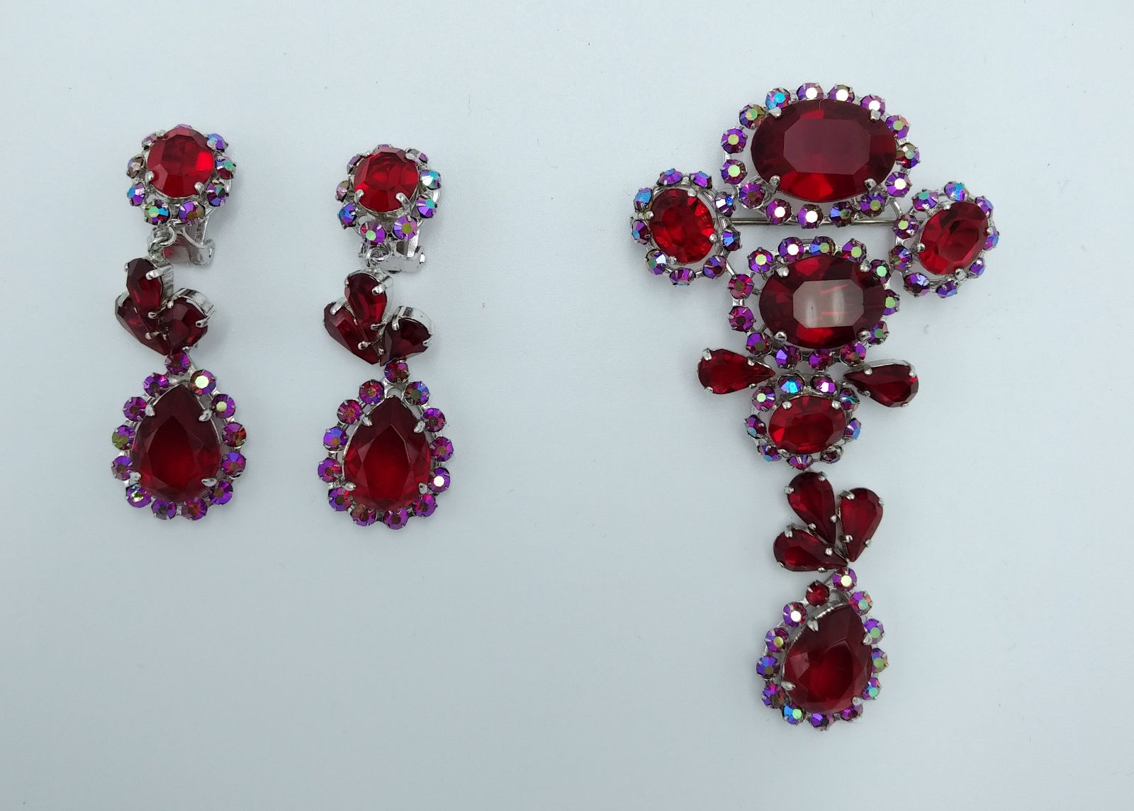 Broche, pendant d'oreille_0