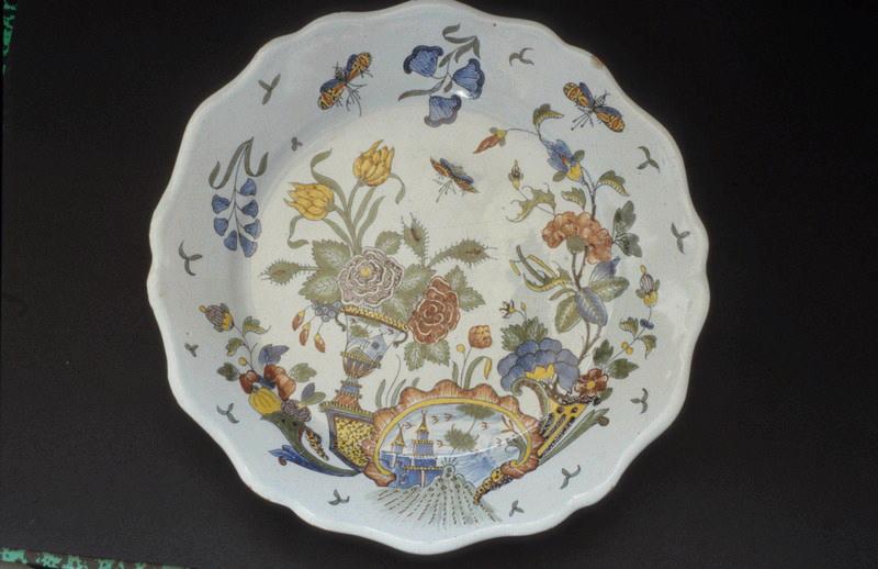 Assiette, chantourné_0