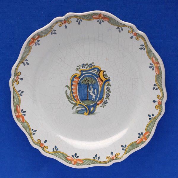 Assiette, chantourné_0