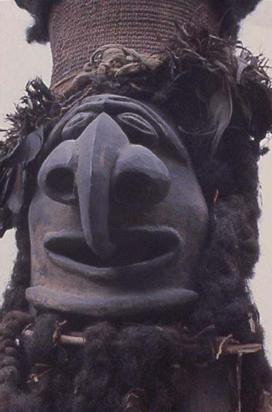 Masque Apouema_0