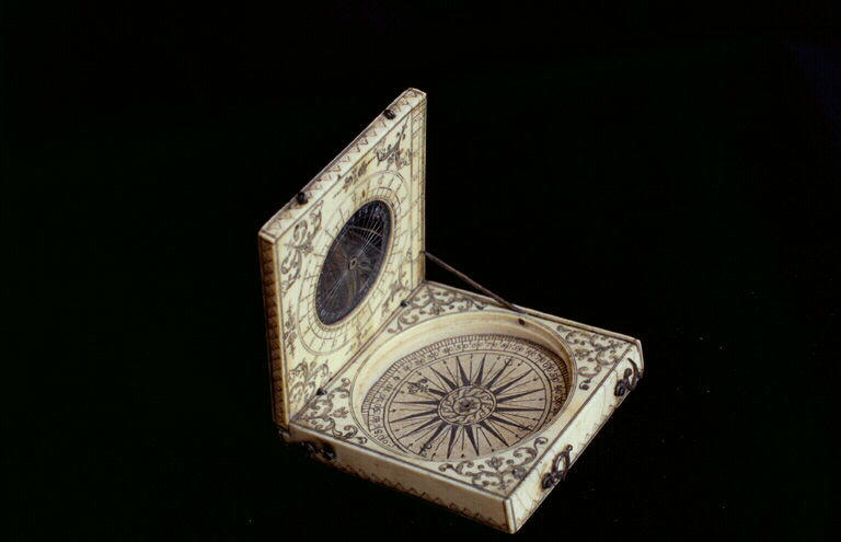 Cadran solaire (diptyque)_0