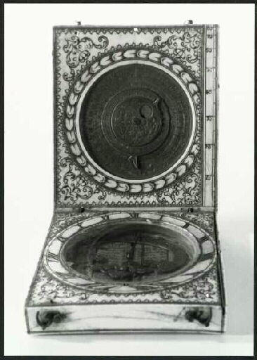 Cadran solaire universel (diptyque)_5