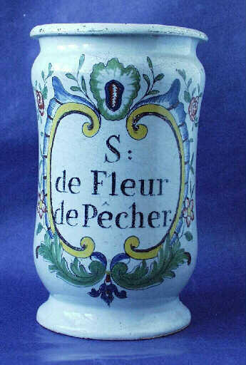 Pot à pharmacie_0