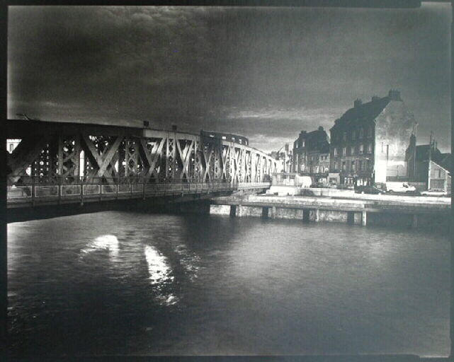 Les trois lumières, 12h ; Le pont tournant de Dieppe_0