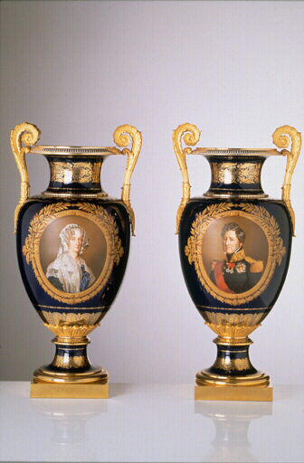 Paire de vases royaux Floréal_0