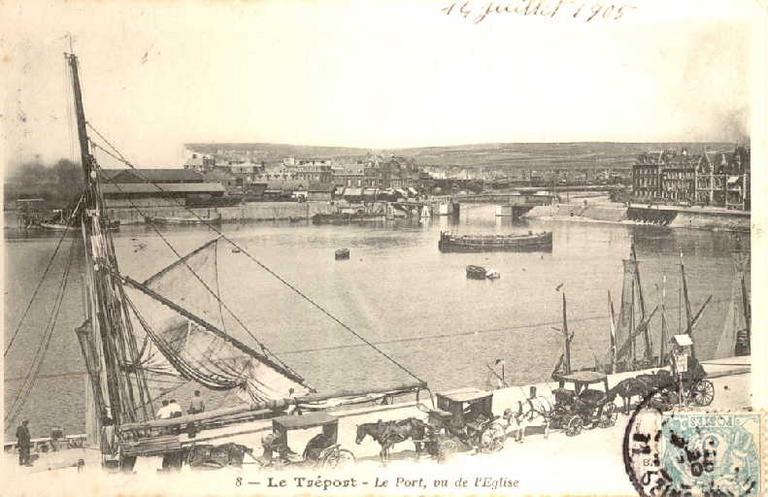 Le Tréport. Le port, vu de l'église_0