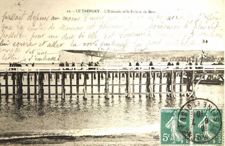 Le Tréport. L'estacade et la falaise de Mers_0