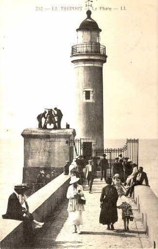 Le Tréport. Le phare_0