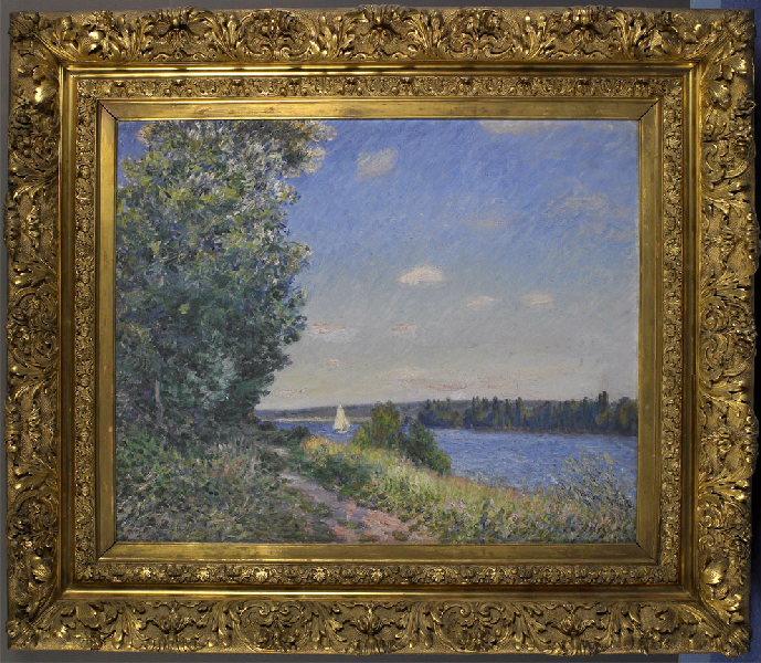Le sentier du bord de l'eau à Sahurs le soir_0