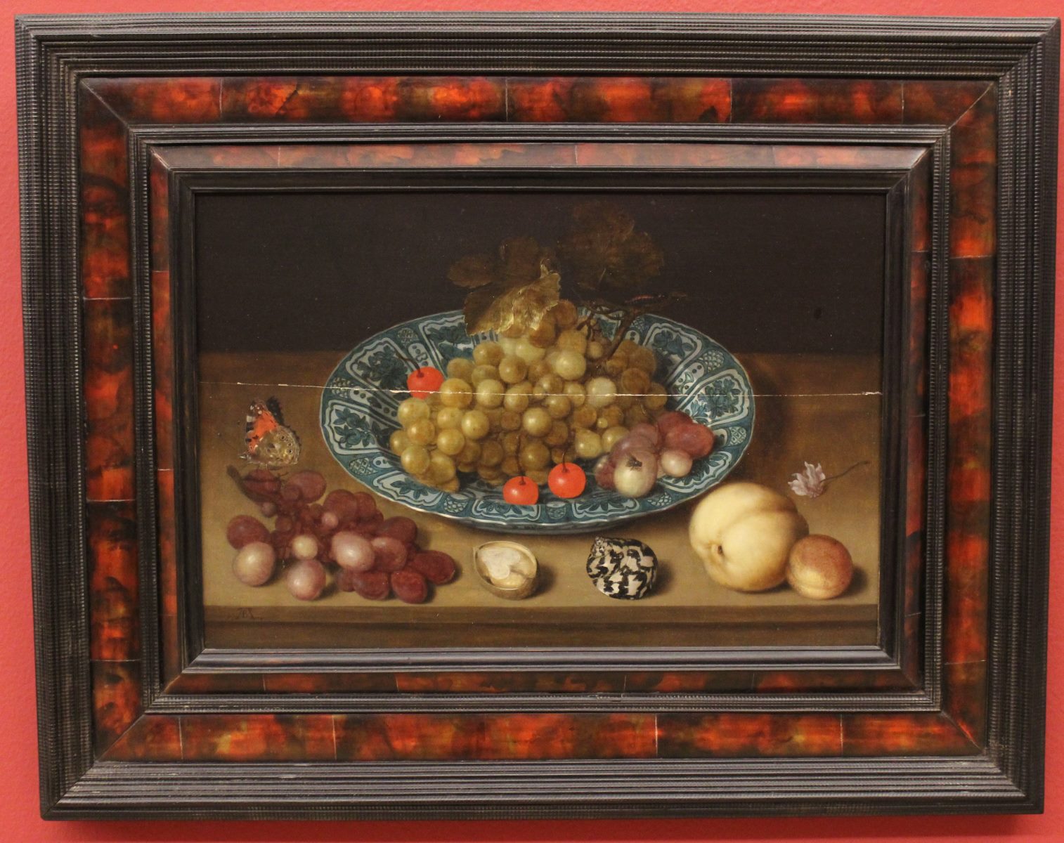 Fruits sur une assiette en porcelaine chinoise bleu et blanc, Ambrosius Bosschaert, 16e siècle, 17e siècle