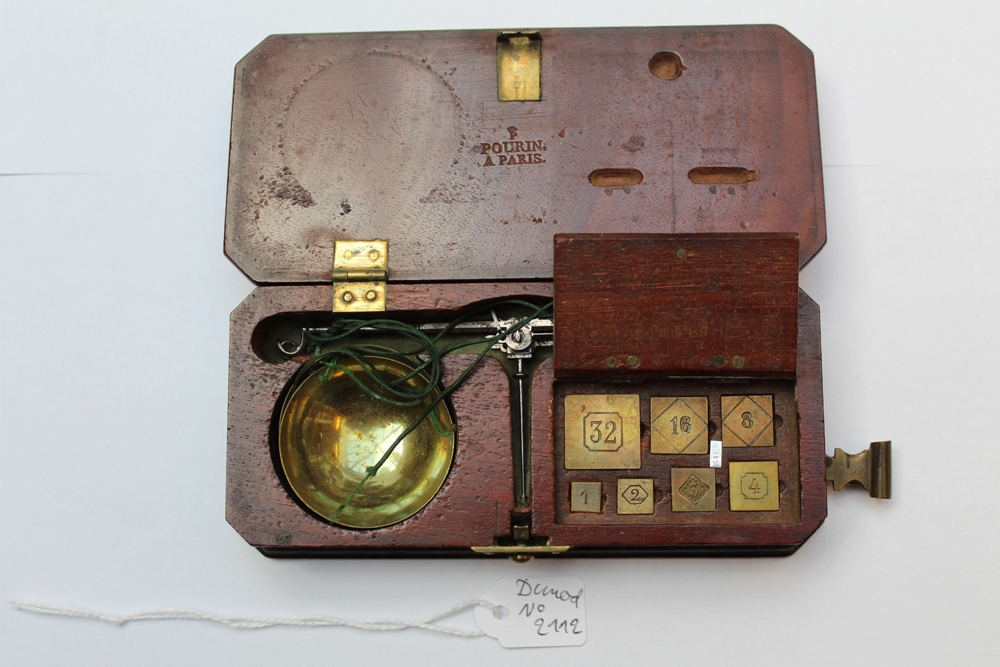 Boîte, balance, poids_1