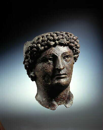 Tête d'Apollon_0