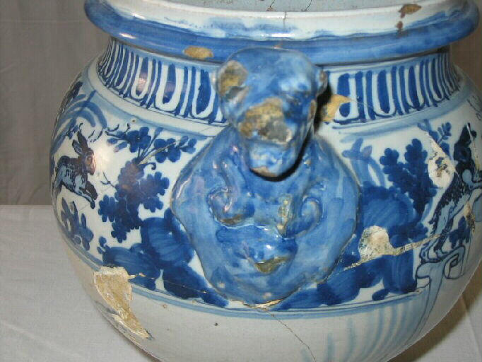 Pot à pharmacie (sur piédouche)_2