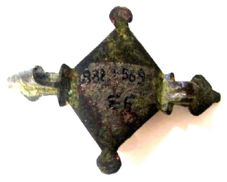 Fibule (à charnière)_1