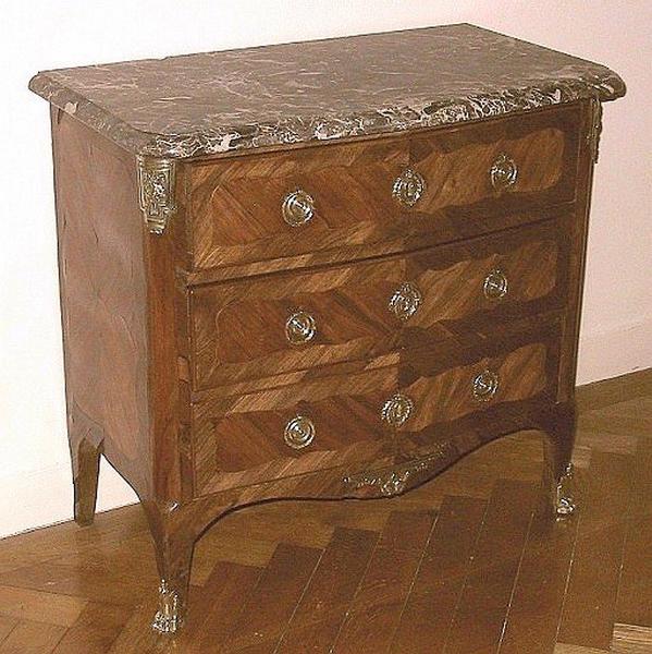 Commode_0