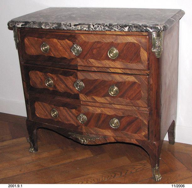 Commode_2