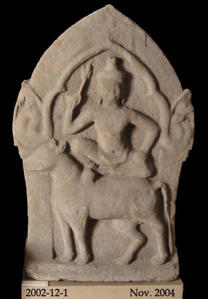 Shiva sur le taureau Nandin_0