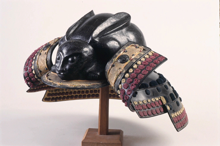 Casque d'armure en forme de lapin_0
