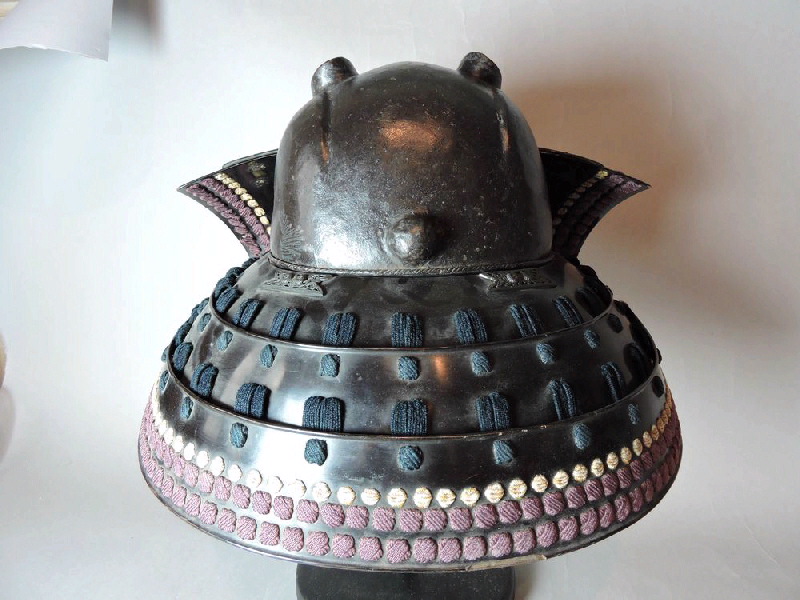 Casque d'armure en forme de lapin_4