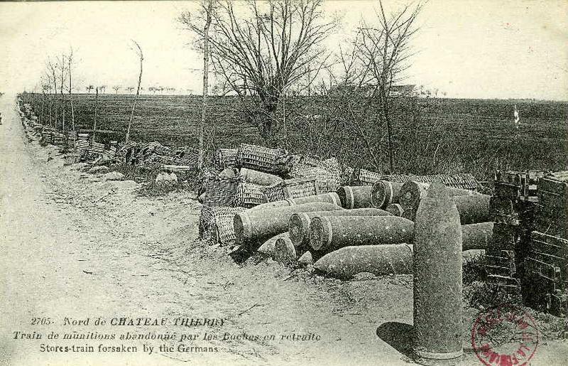 Château-Thierry - Train de munitions abandonné par les Boches en retraite_0
