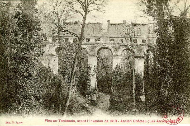 Fère-en-Tardenois - Les arcades de l'ancien Château_0