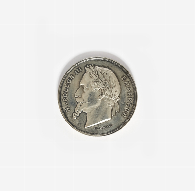 Médaille d'argent de l'exposition universelle de Paris en 1867_0
