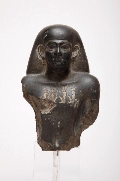 Buste d'Hor-em-akhbit_0