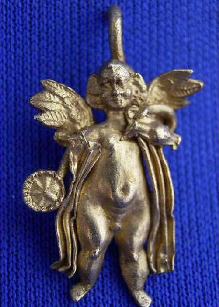 Bijou indéterminé (élément)_0