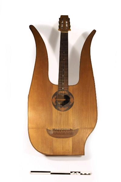 Guitare lyre_0