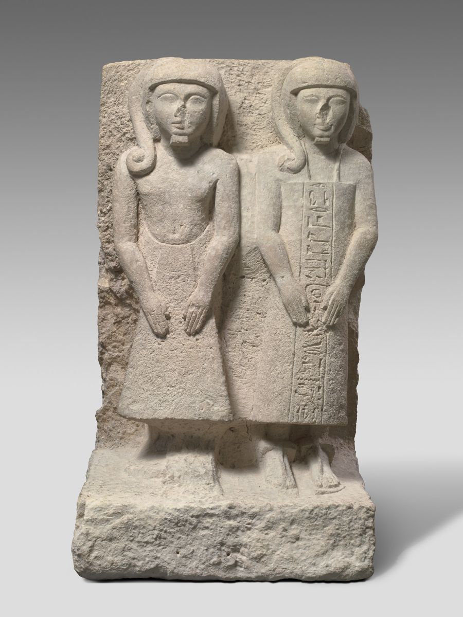 Groupe d'un inconnu et de Khâemouaset, maire de Thèbes, vizir et grand prêtre de Ptah_0