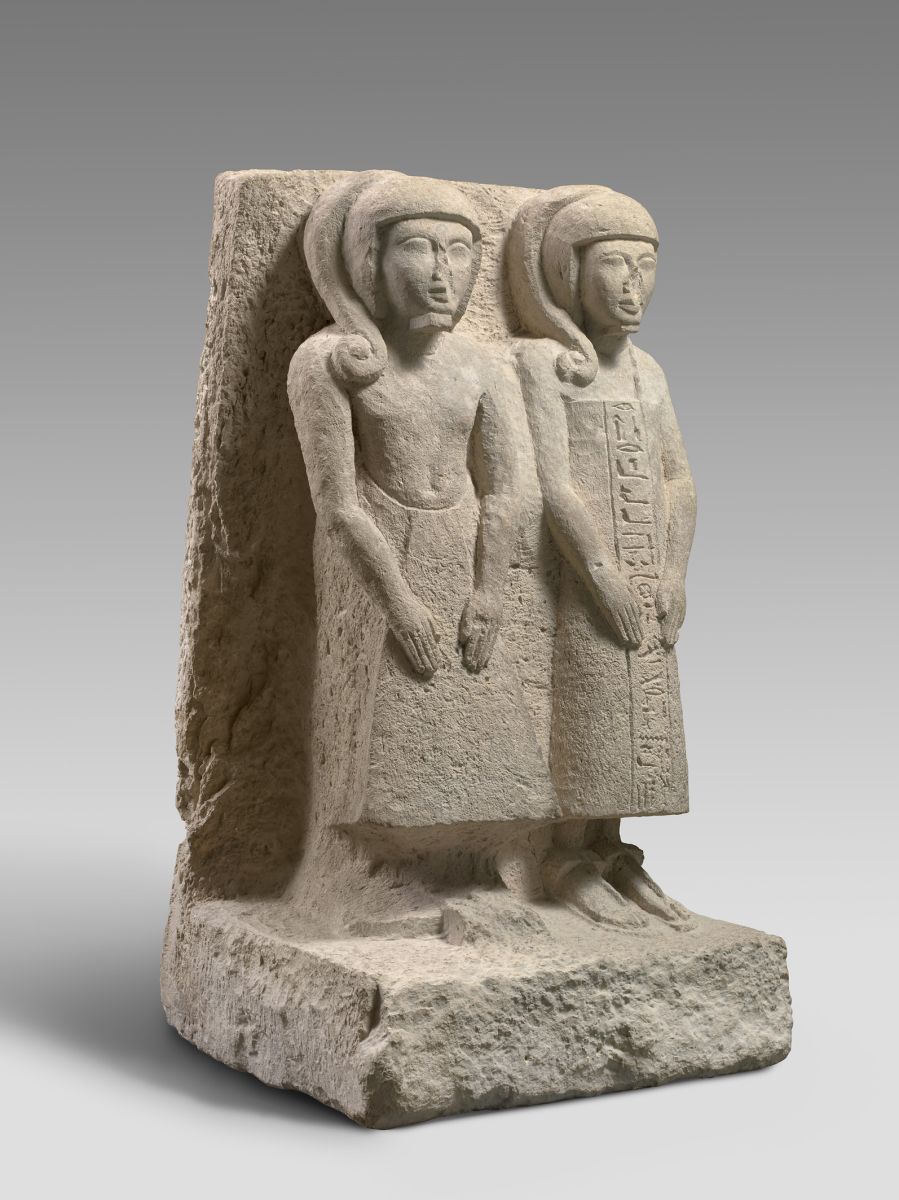 Groupe d'un inconnu et de Khâemouaset, maire de Thèbes, vizir et grand prêtre de Ptah_1