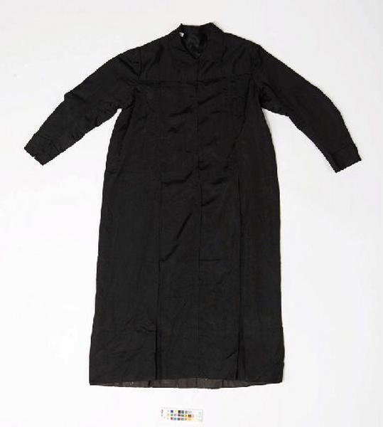 Robe (élément d'ensemble), costume_0