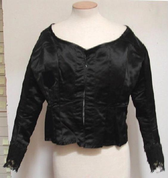 Corsage (élément d'ensemble), costume_3