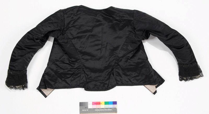 Corsage (élément d'ensemble), costume_1
